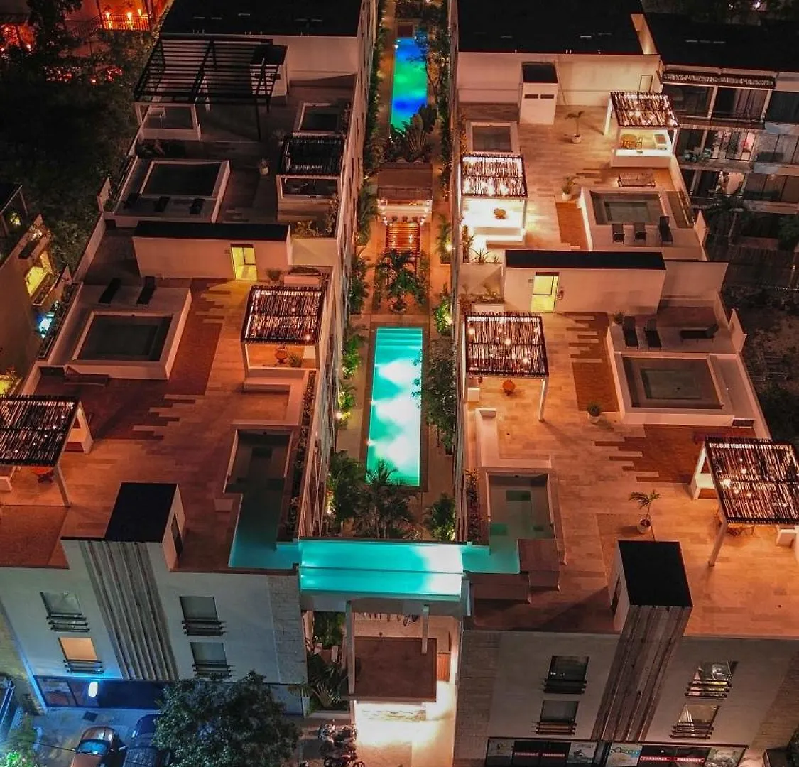 툴룸 2 Story Penthouse La Veleta 4Br 아파트