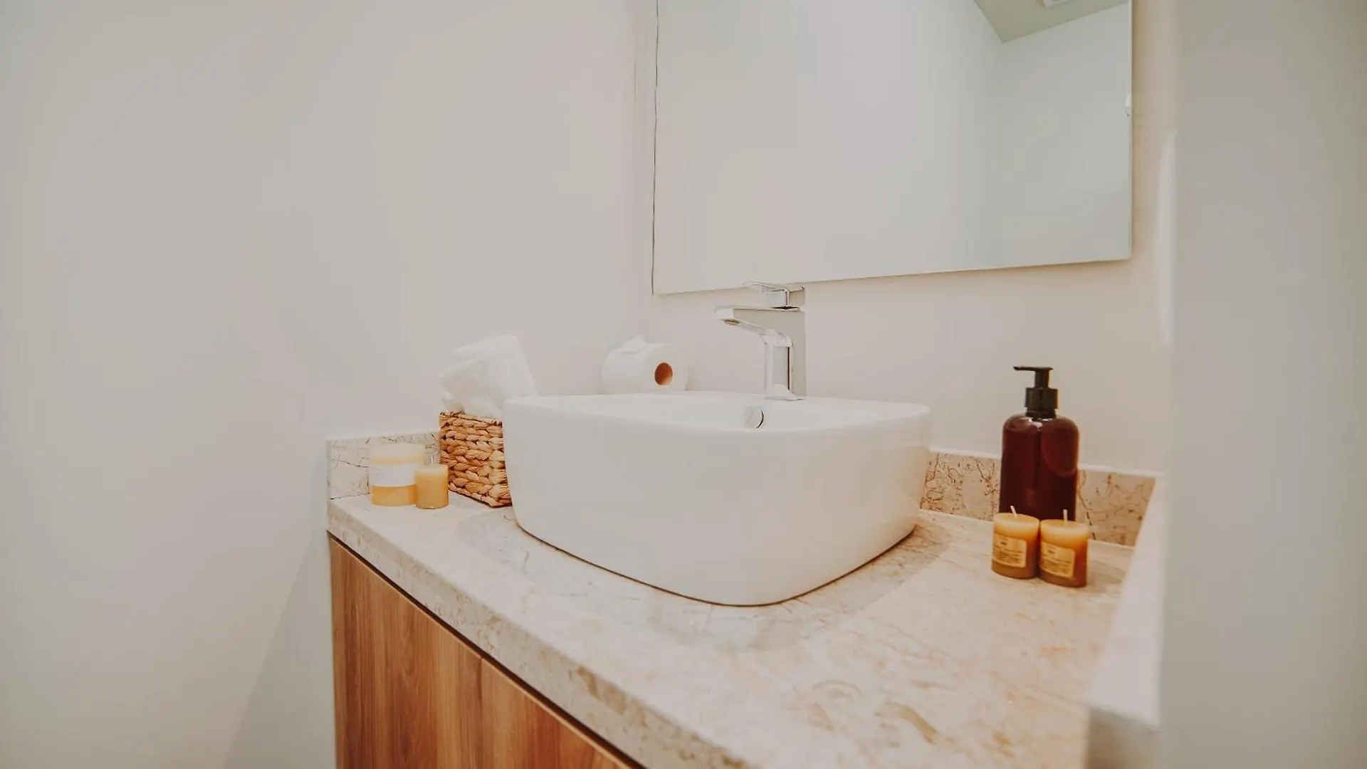 툴룸 2 Story Penthouse La Veleta 4Br 아파트 멕시코
